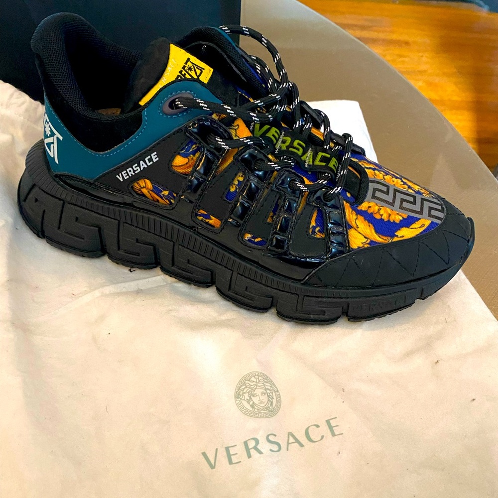 Mens Versace Trigreca Sneakers